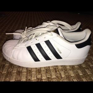Adidas Superstar. Size 7